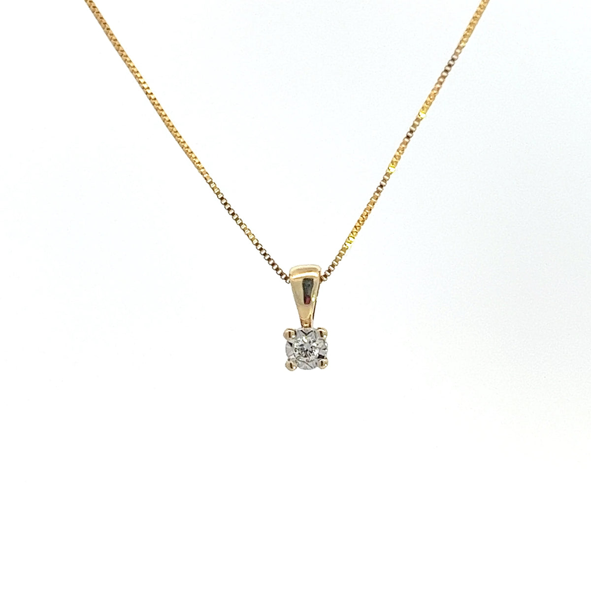 10K Yellow Gold 0.03 cttw Diamond Illusion Set Solitaire Pendant, 18&quot;