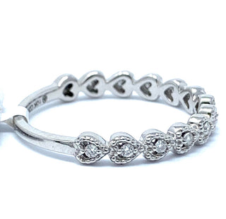 10K Gold Heart and 0.10cttw Diamond Ring