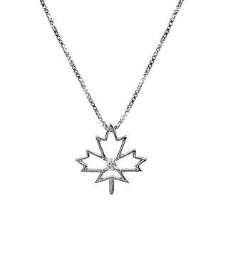 Colgante de hoja de arce con diamantes canadienses de plata de ley, 18"