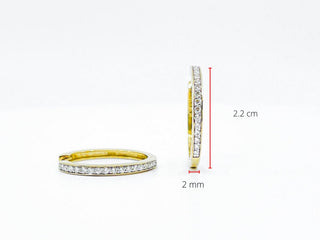Aretes tipo argolla con diamantes de 0,33 quilates en oro amarillo de 10 quilates