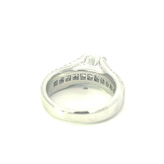 14K Princess Cut and Round Brilliant Cut Diamond Ring