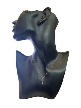 Colgante con barra de diamantes de 0,008 quilates en oro amarillo de 10 quilates, 18"