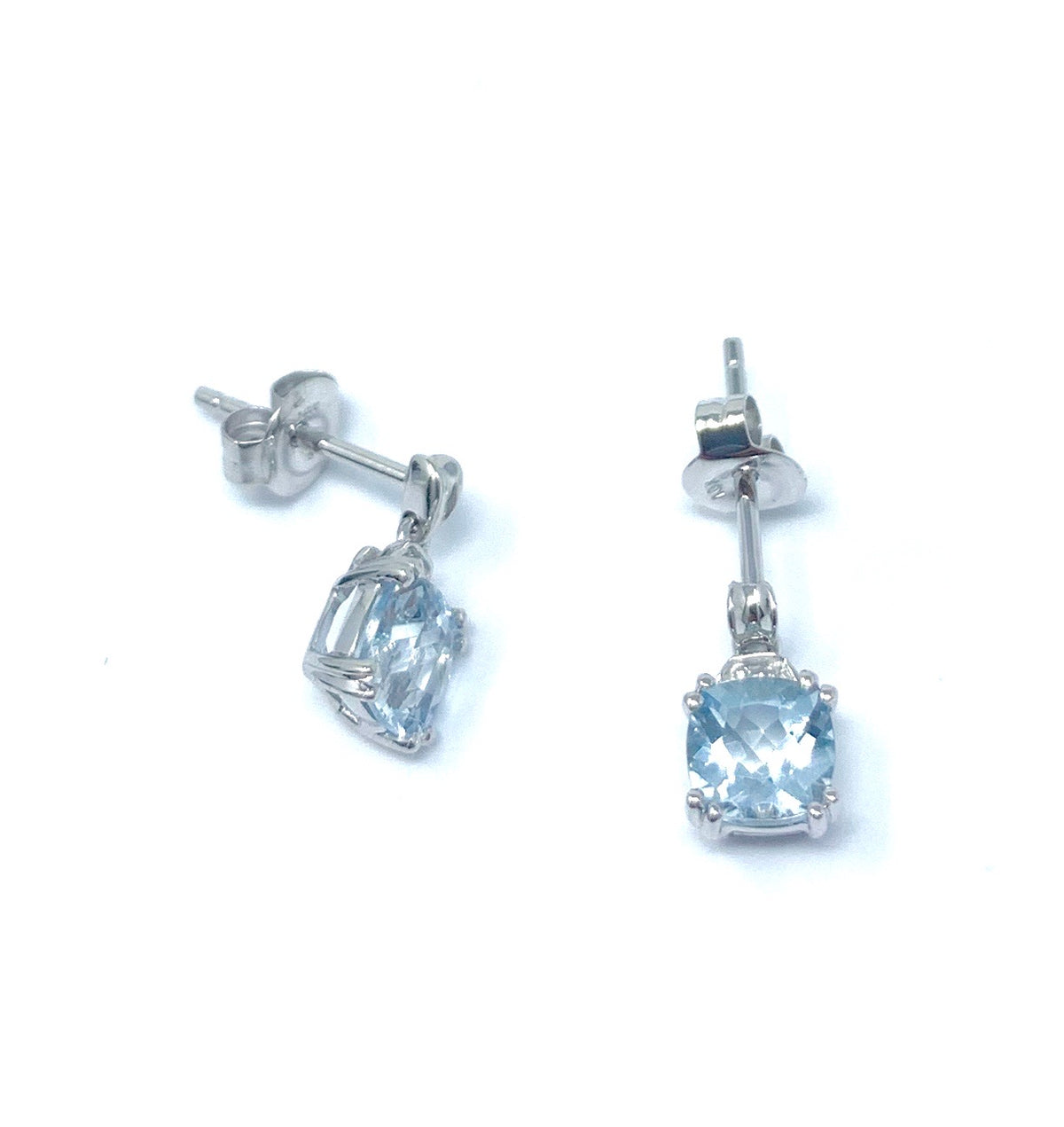 Pendientes de oro blanco de 10 quilates con aguamarina auténtica de 1,20 quilates y diamantes de 0,01 quilates