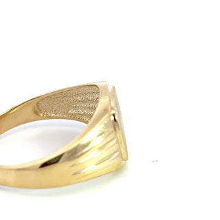 10K Yellow Gold 0.01cttw Diamond Men's Signet  Ring, size 9