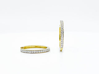 Aretes de diamantes de 0,50 quilates en oro amarillo de 10 quilates