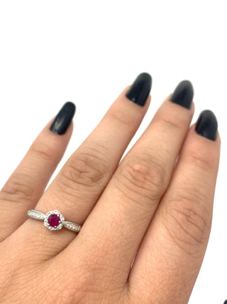 Anillo de diamantes y rubíes de oro blanco de 14 quilates, tamaño 6,5