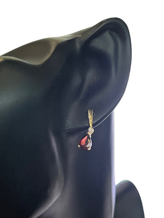 Pendientes de oro amarillo de 10 quilates con granate auténtico y diamantes de 0,025 quilates