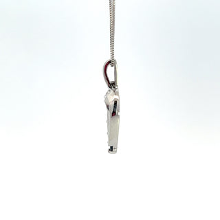 Colgante en forma de corazón de zafiro y diamante de 0,03 quilates en oro blanco de 10 quilates, 18"