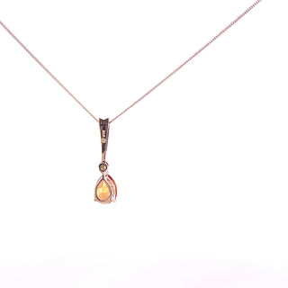 Colgante de oro amarillo de 10 quilates con diamantes y citrino de 0,02 quilates, 18"