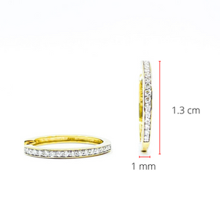 Pendientes de aro de oro amarillo de 10 quilates con diamantes de 0,05 quilates