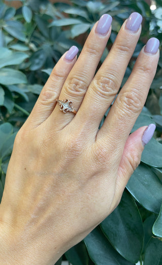 Anillo de oro rosa de 10 quilates con diamantes de 0,03 quilates, talla 6