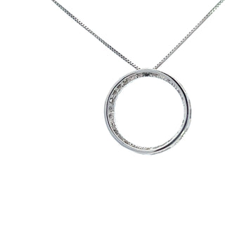 Colgante de eternidad con diamantes de 0,05 quilates en oro blanco de 10 quilates - 18"