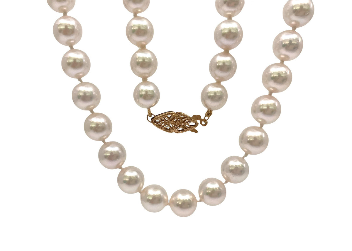 8-8.5mm White Cultured Pearl Strand with 14K Yellow Gold Pearl Clasp - 18&quot;