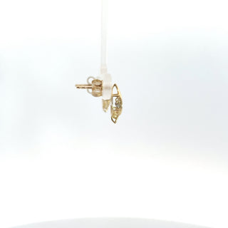 Aretes solitarios de diamantes en pulsos de oro amarillo de 10 quilates, 0,02 quilates
