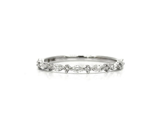 10K White Gold 0.235cttw Diamond Ring, size 6.75