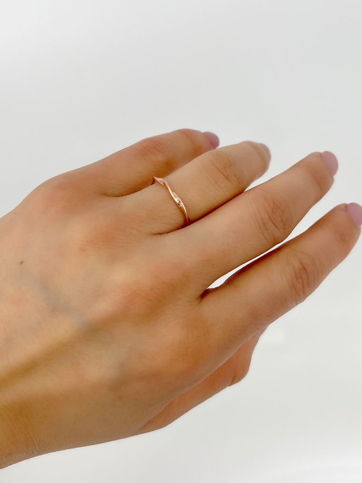 10K Rose Gold Twisty Patterned Ring, size 6.5