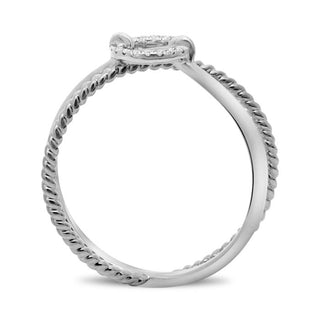 Anillo de diamantes texturizados de dos tonos de 14 quilates