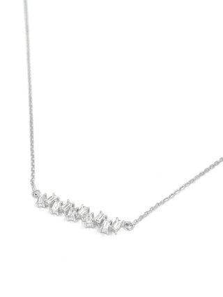 Colgante de diamantes baguette de 0,21 quilates en oro blanco de 14 quilates, 15" de largo