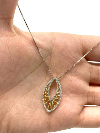Colgante de diamantes de 0,25 quilates en oro blanco y amarillo de 10 quilates, 18"