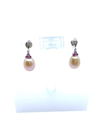 Pendientes de perlas de agua dulce, zafiro rosa y diamantes