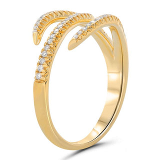 14K White, Yellow or Rose Gold 0.16cttw Diamond Staggered Ring
